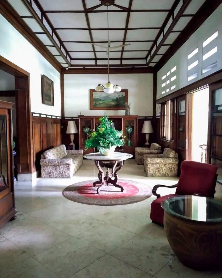 Guest House Teras Solo Syariah Екстер'єр фото